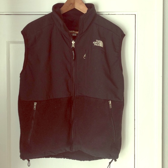 zip up fleece vest